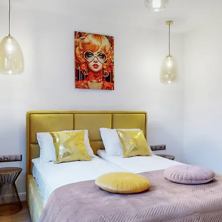 Old Town Chic With Ac Apartman Varsó