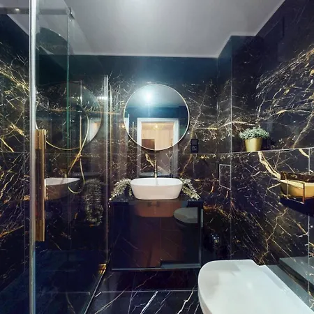 Old Town Chic With Ac * Warsaw