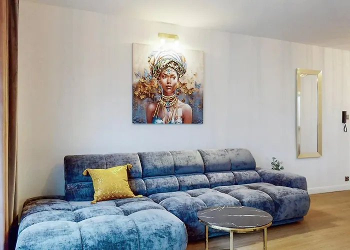 Old Town Chic With Ac *